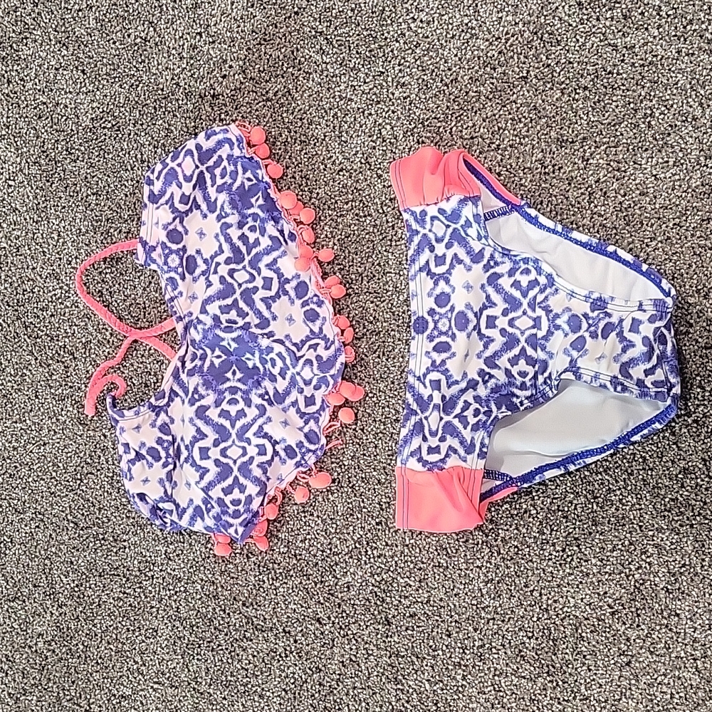 Girls 2 piece swimsuit